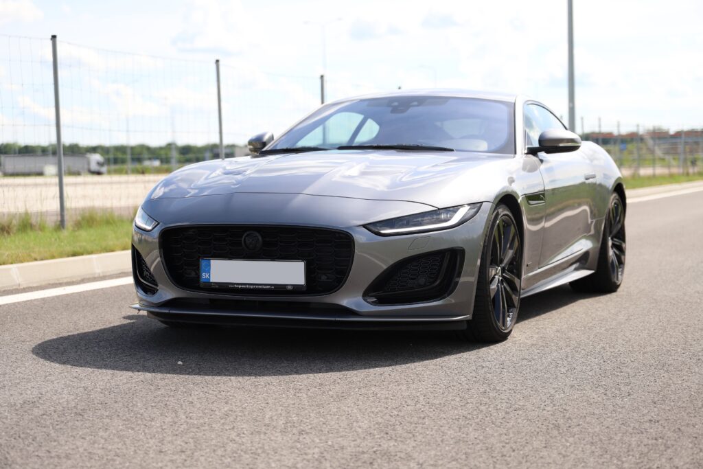 Jaguar F-Type Coupe 5.0L V8